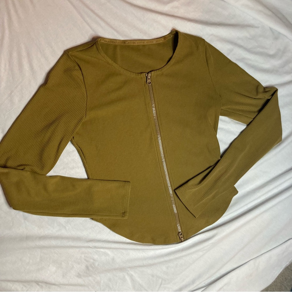 ‼️SOLD‼️ ALO Yoga Ribbed Stardust Long Sleeve Jacket in Golden Olive Branch med - Picture 2 of 4